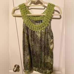 Apt 9 Embroidered Top Green Paisley Sleeveless Tank Sz M